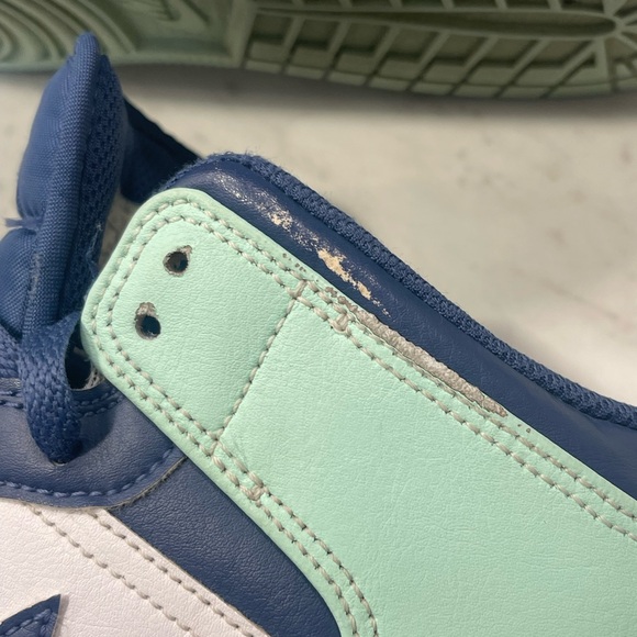 *USED* Air Jordan 1 Mid Mint Foam - Picture 6 of 14